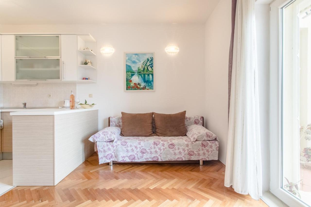 Apartments Kadenca Omiš Dış mekan fotoğraf