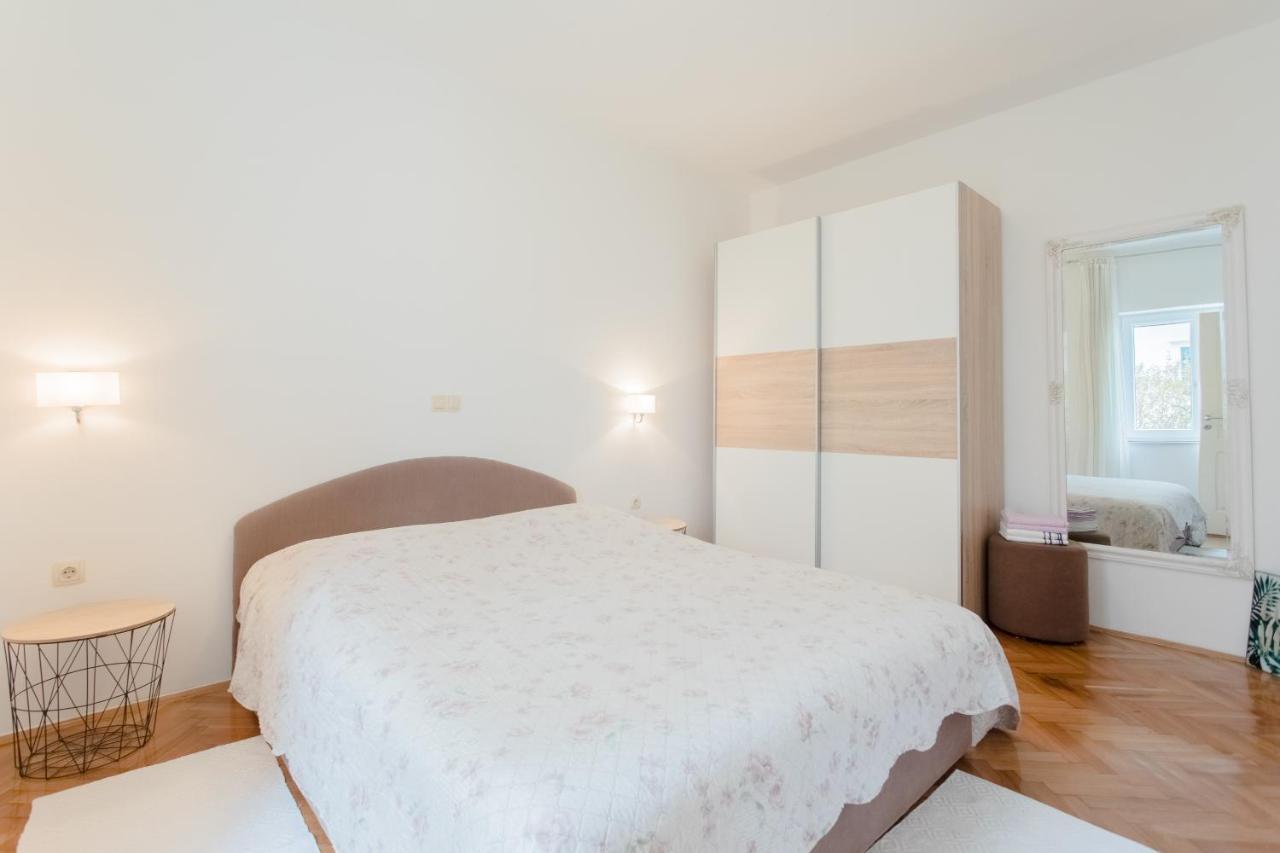 Apartments Kadenca Omiš Dış mekan fotoğraf