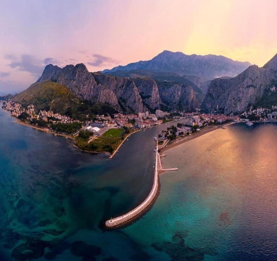 Apartments Kadenca Omiš Dış mekan fotoğraf