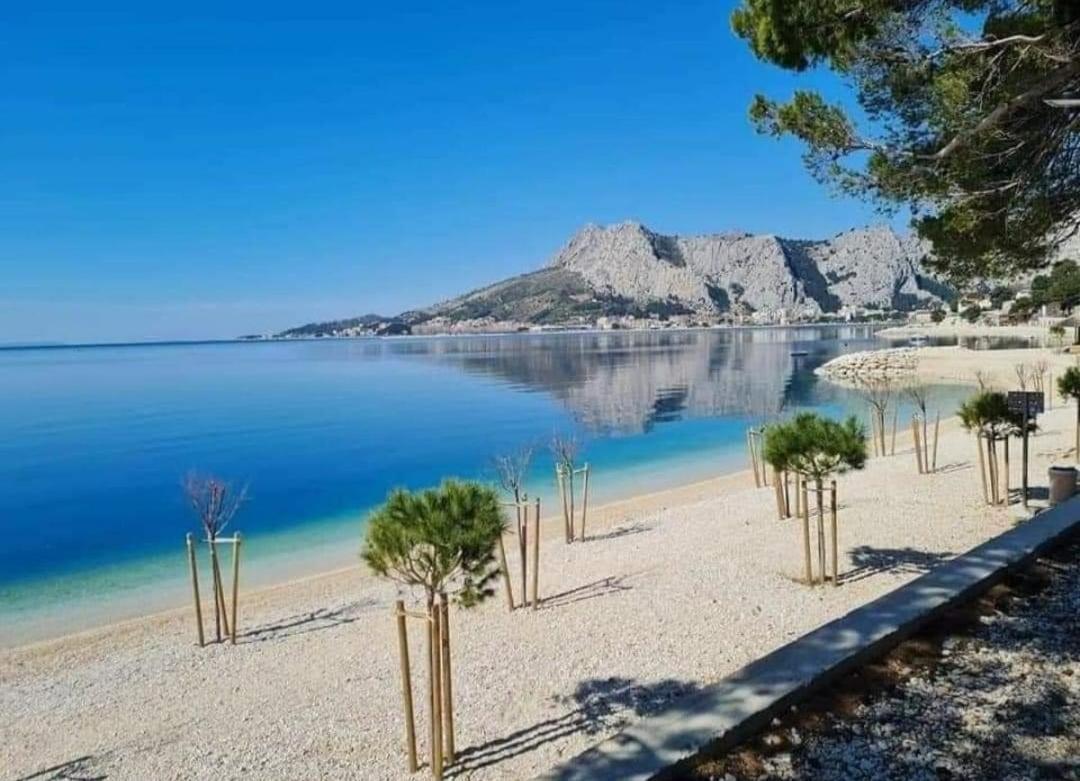 Apartments Kadenca Omiš Dış mekan fotoğraf