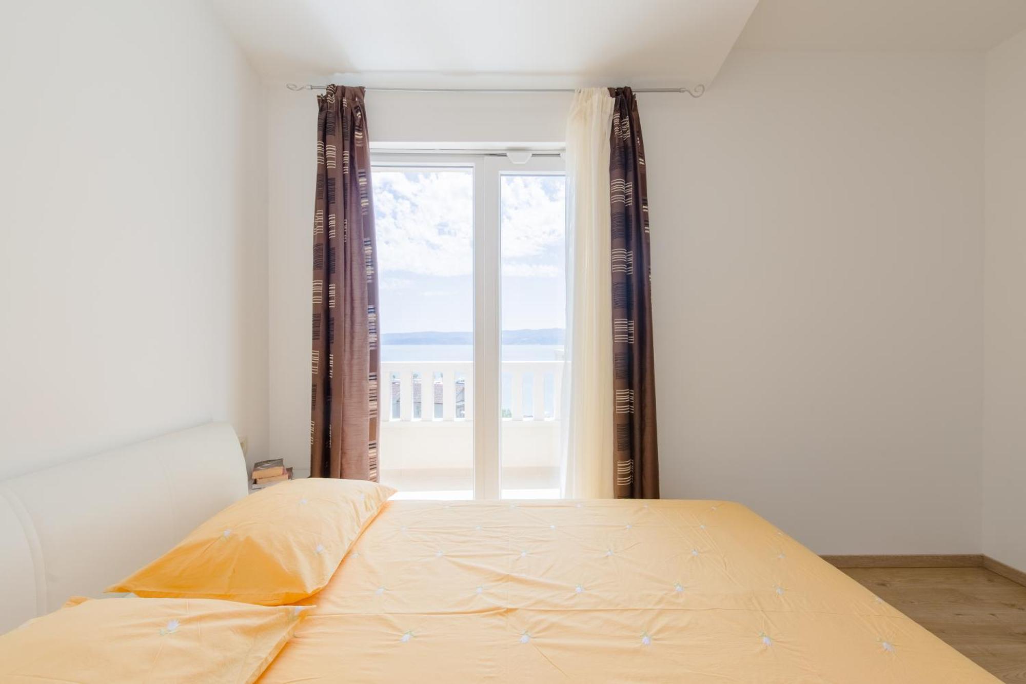 Apartments Kadenca Omiš Oda fotoğraf